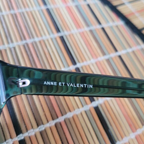 Luxury Anne et Valentin "Sunshine" Green Sunglasses - Picture 6 of 9